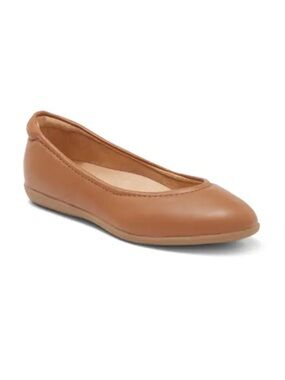 Naturalizer Vivienne Flat ~ WIDE